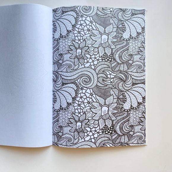 Adult Coloring Book Mandalas And More Patterns Kaleidoscope Coloring - Picture 4 of 5